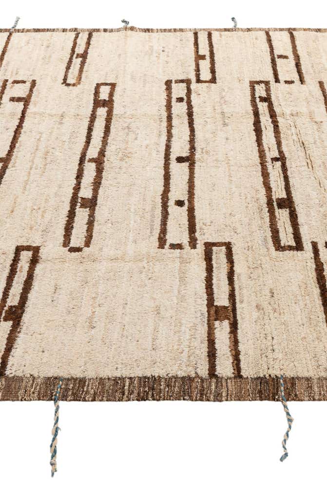 7' x 9' 11 Hand Knotted Darya Wool Rug