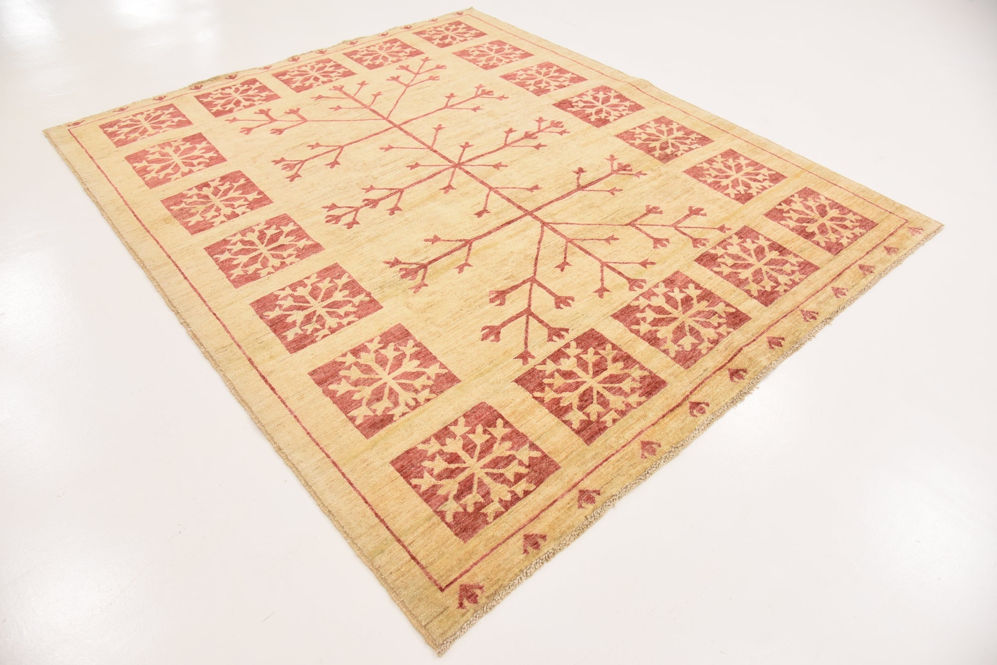 6' 2 x 7' 3 Hand Knotted Darya Rug