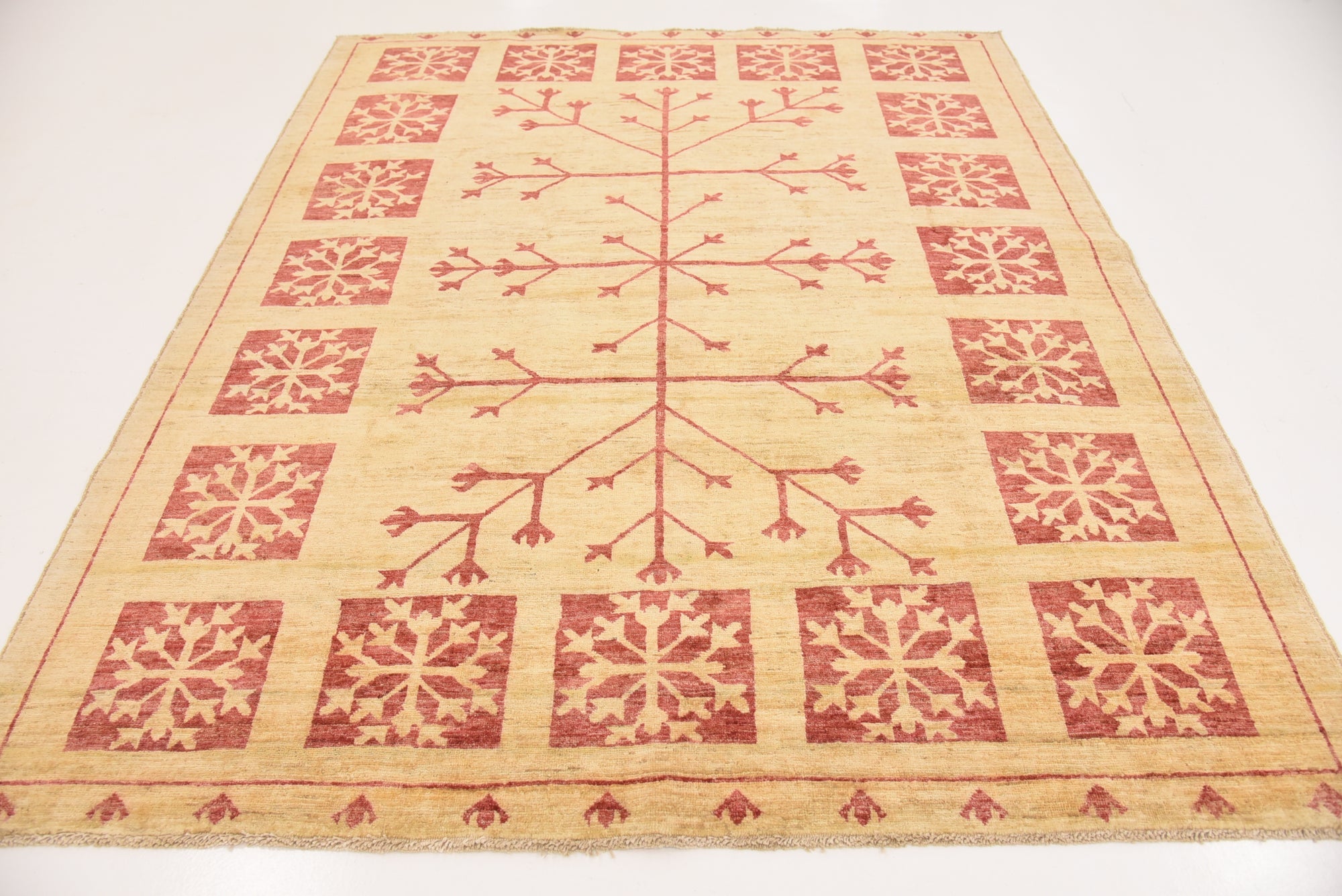 6' 2 x 7' 3 Hand Knotted Darya Rug