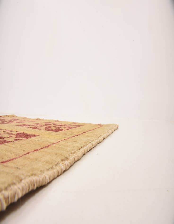 Detail image of 6' 2 x 7' 3 Hand Knotted Darya Rug