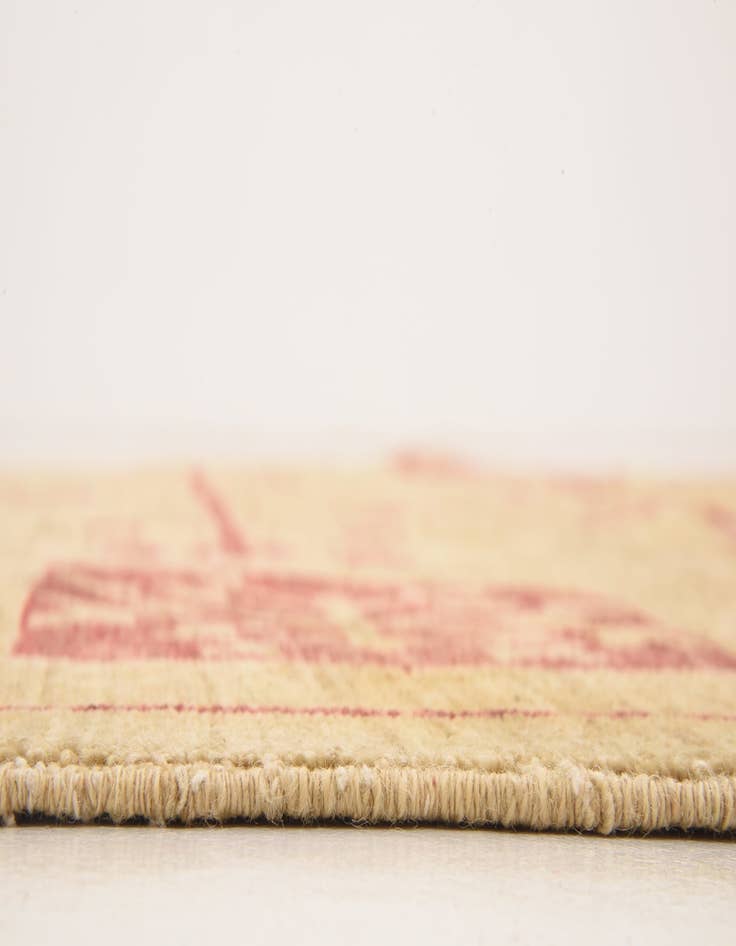 Detail image of 6' 2 x 7' 3 Hand Knotted Darya Rug