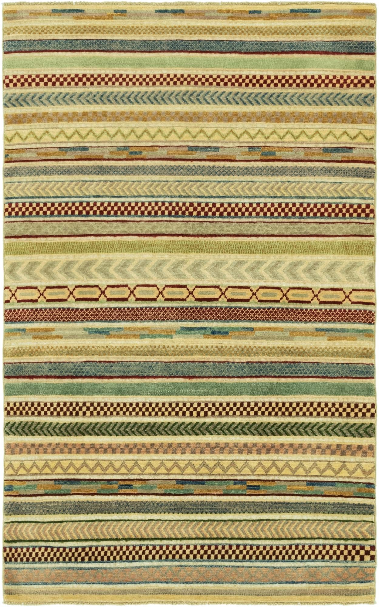 3' 6 x 5' 8 Hand Knotted Darya Rug