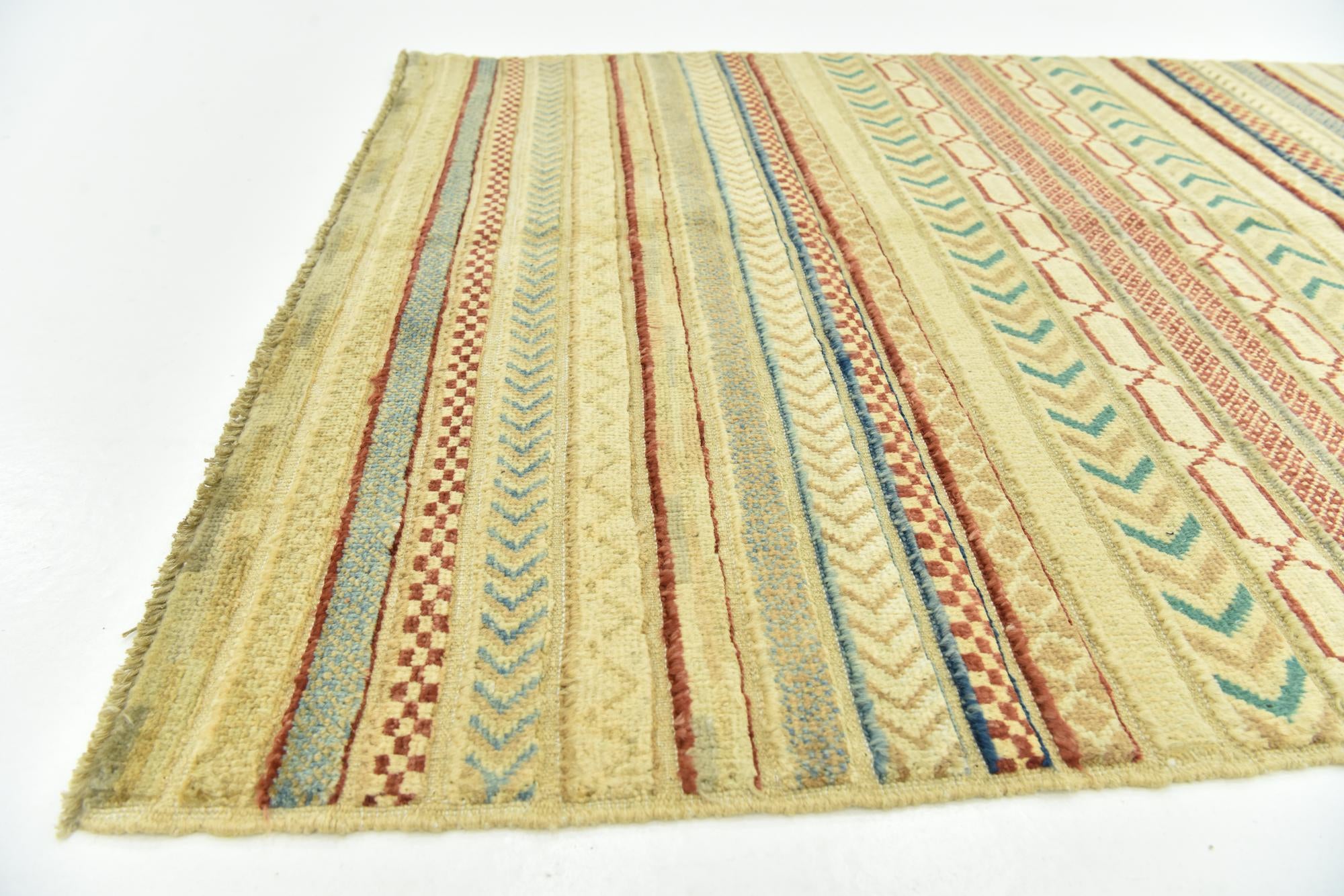 3' 4 x 5' 1 Hand Knotted Darya Rug