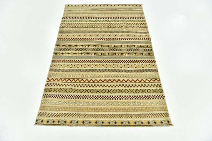 3' 3 x 5' Hand Knotted Darya Rug