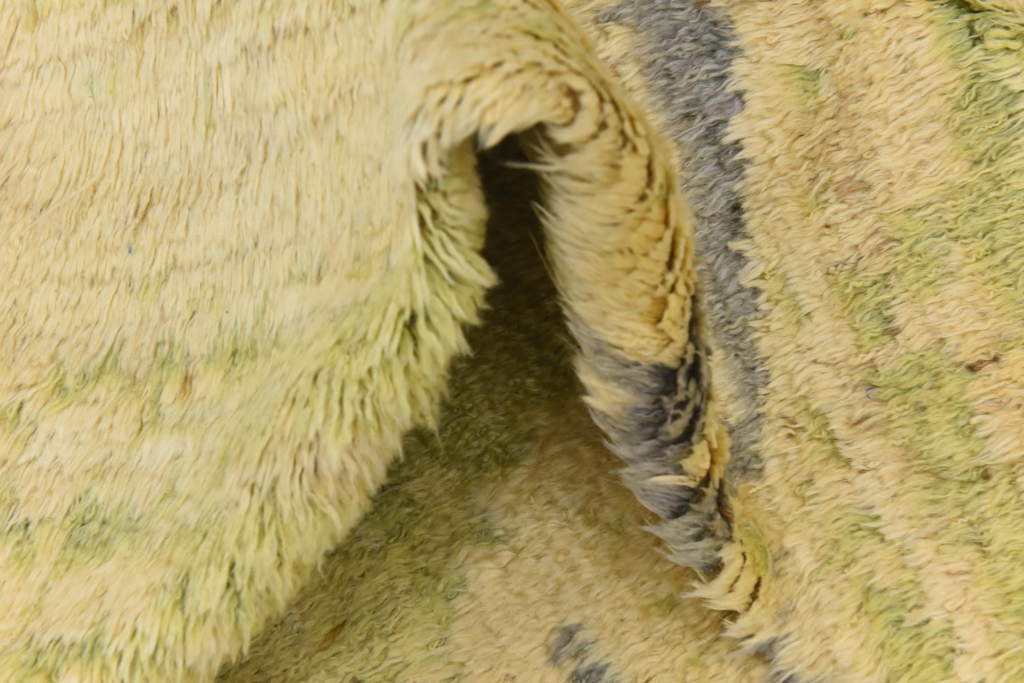 6' 6 x 9' 8 Hand Knotted Darya Wool Rug
