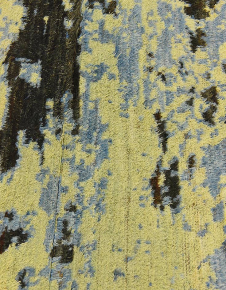 Detail image of 4' 10 x 6'  Hand Knotted Darya Wool Rug