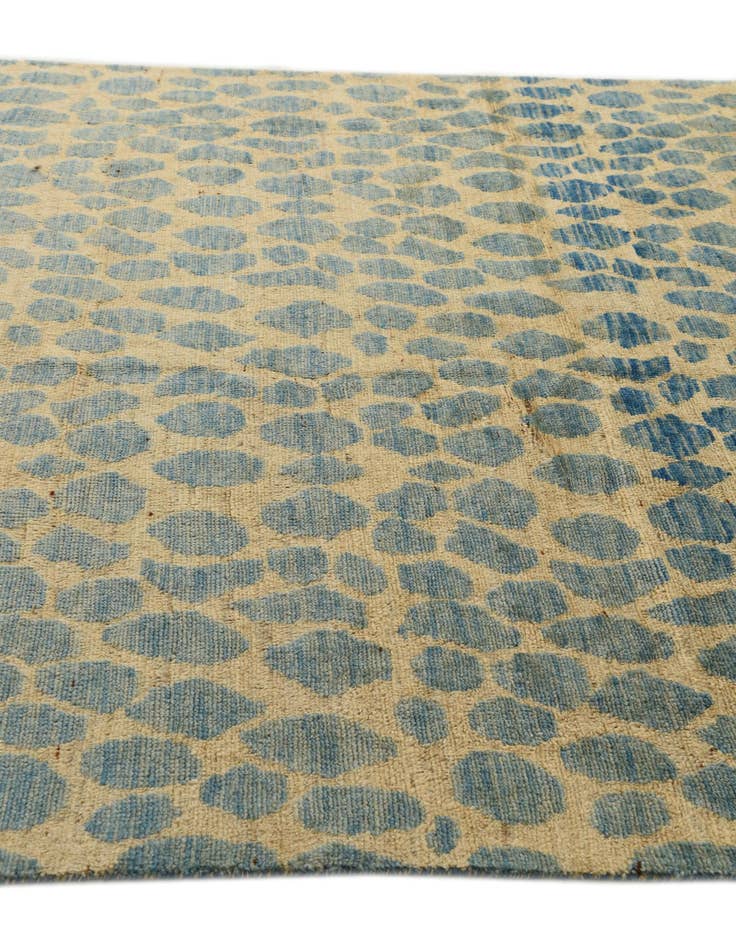 Detail image of 6' 6 x 9' 9  Hand Knotted Darya Wool Rug