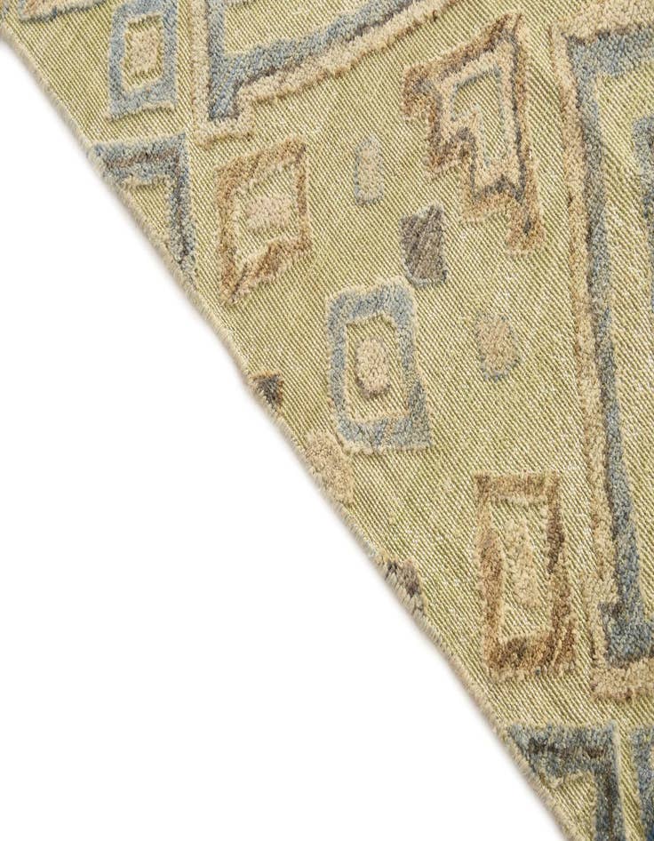 Detail image of 8' 1 x 10' 3  Hand Knotted Darya Wool Rug