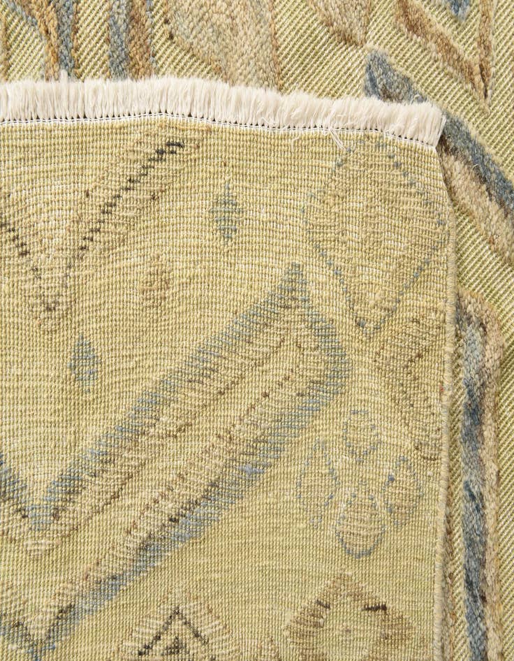 Detail image of 8' 1 x 10' 3  Hand Knotted Darya Wool Rug