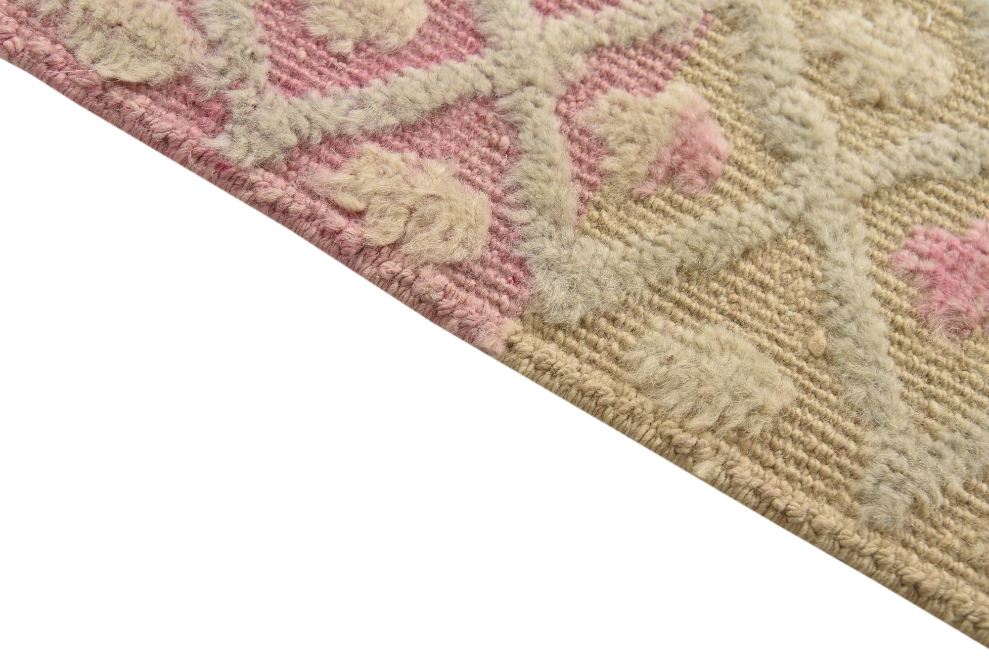 5' x 7' Hand Knotted Darya Wool Rug