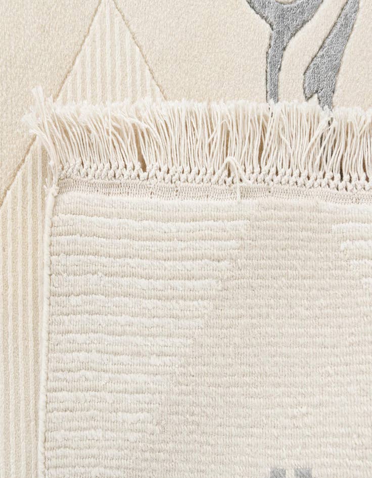 Detail image of 8' 1 x 10' 4  Hand Knotted Darya Wool Rug