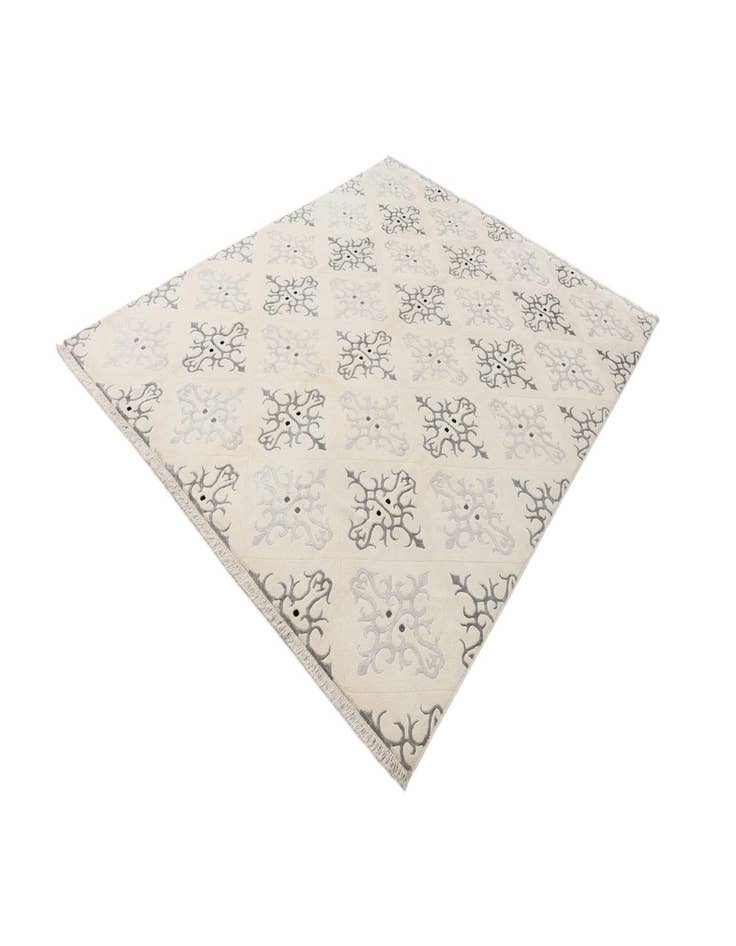 Detail image of 7' 11 x 10'  Hand Knotted Darya Wool Rug