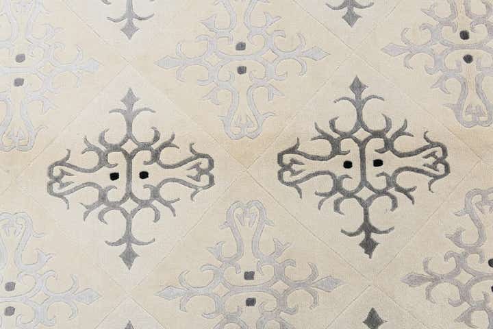 7' 11 x 10' Hand Knotted Darya Wool Rug