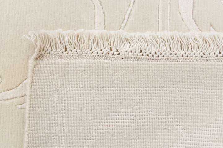 7' 10 x 9' 10 Hand Knotted Darya Wool Rug