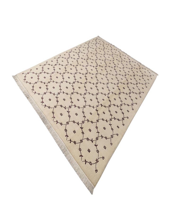 Detail image of 8' 2 x 11' 1  Hand Knotted Darya Wool Rug