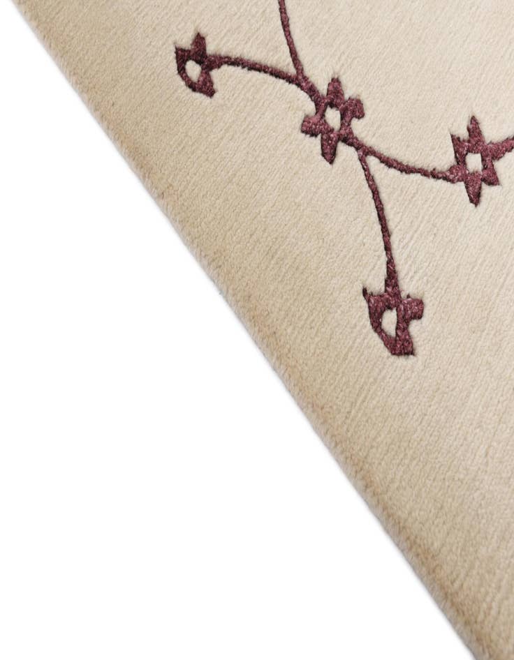 Detail image of 8' 2 x 11' 1  Hand Knotted Darya Wool Rug