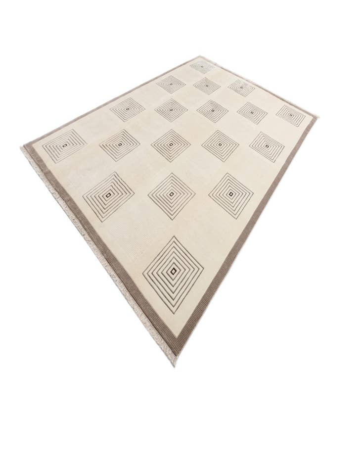 Detail image of 8' 1 x 11' 7  Hand Knotted Darya Wool Rug