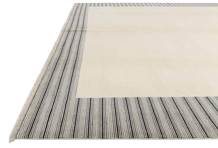 Detail image of 9' 7 x 12' 10 Hand Knotted Darya Wool Rug