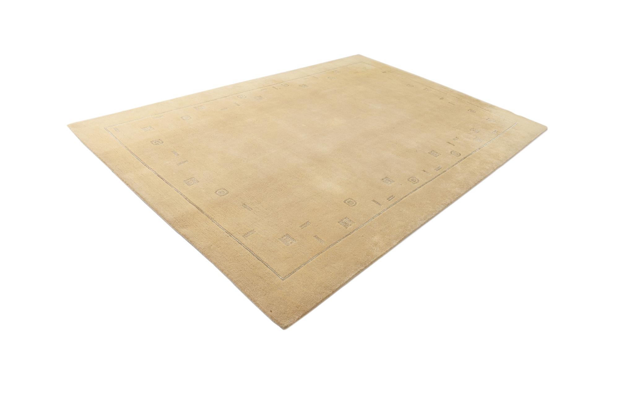 6' 6 x 9' 9 Hand Knotted Darya Wool Rug