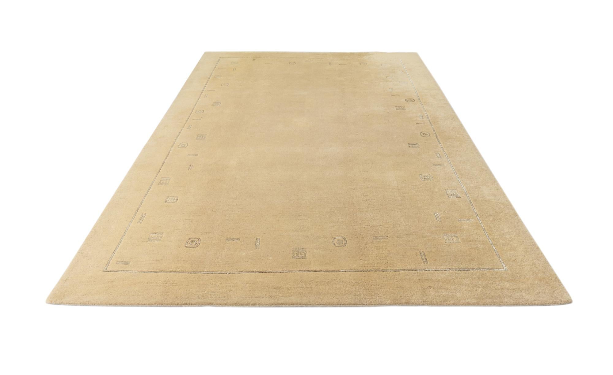 6' 6 x 9' 9 Hand Knotted Darya Wool Rug