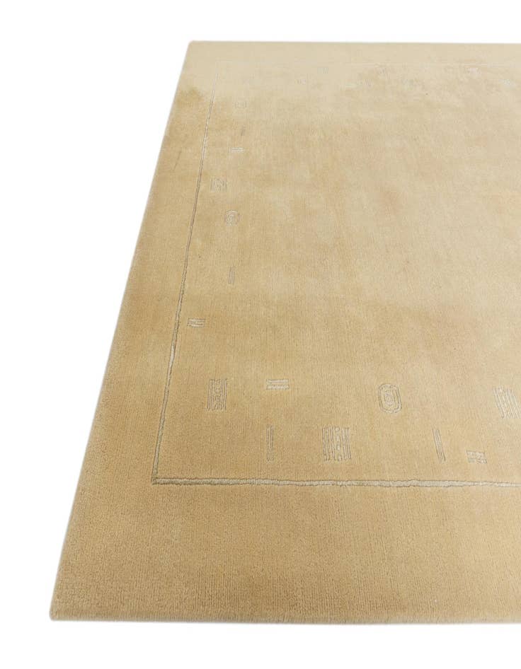 Detail image of 6' 6 x 9' 9  Hand Knotted Darya Wool Rug