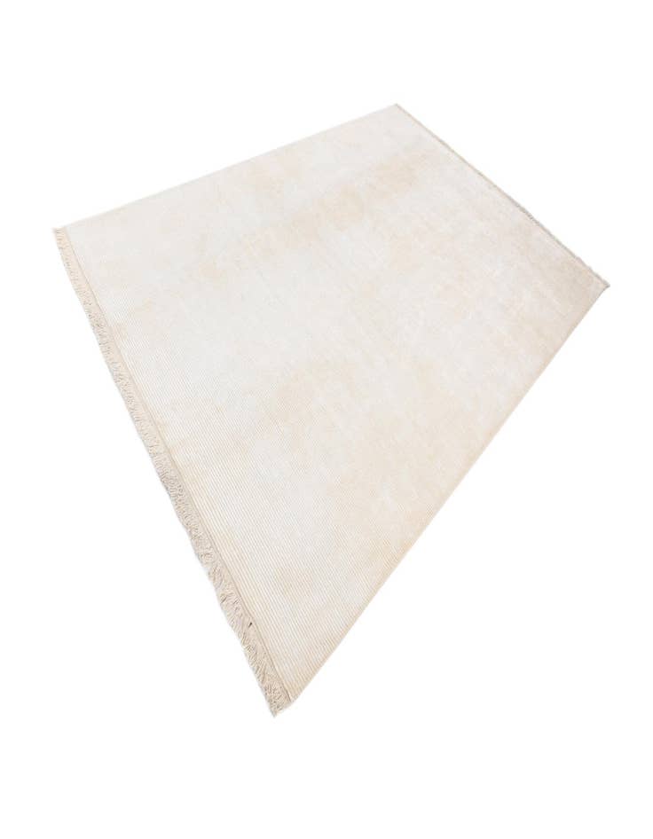 Detail image of 6' 9 x 9' 10 Hand Knotted Darya Wool Rug