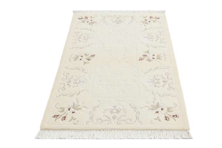 2' 9 x 4' 8 Hand Knotted Darya Wool Rug