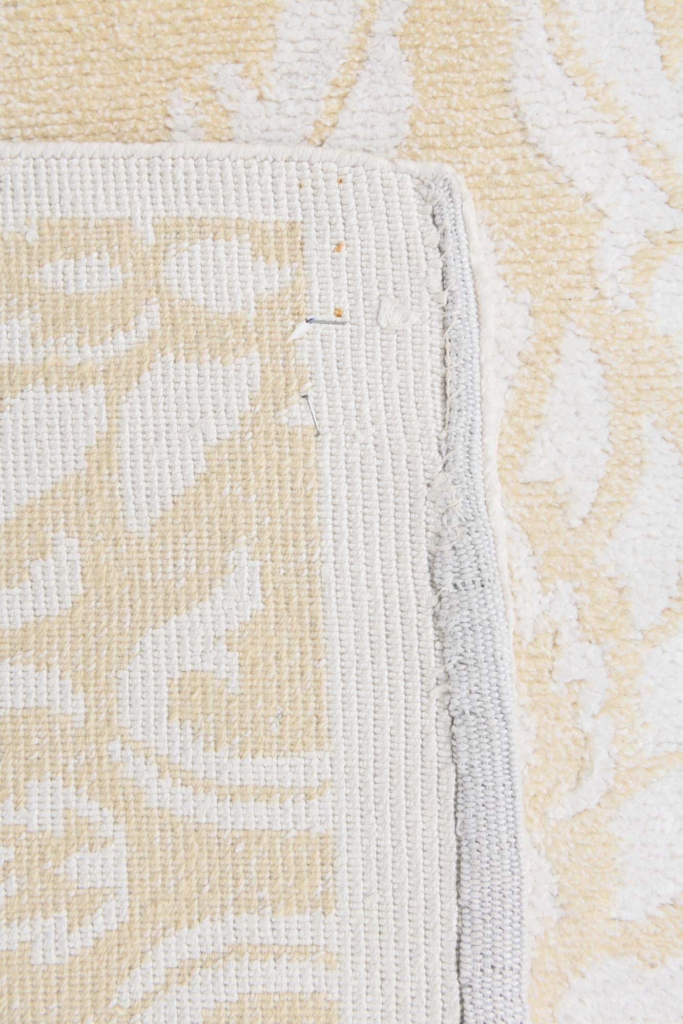 2' 11 x 4' 11 Hand Knotted Darya Wool Rug