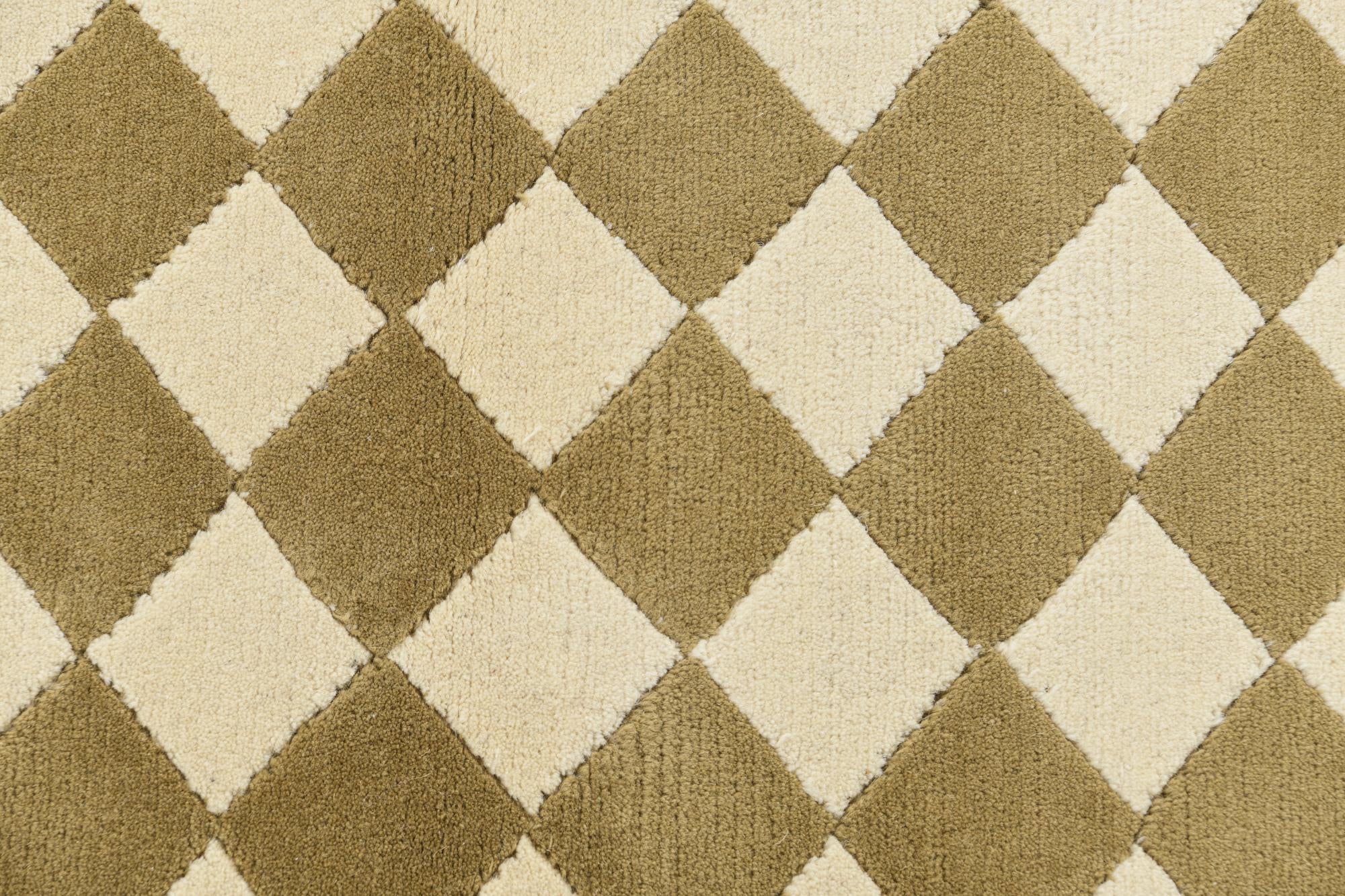 3' x 4' 10 Hand Knotted Darya Wool Rug