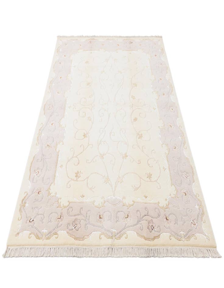 Detail image of 5' 7 x 8' Darya Rug