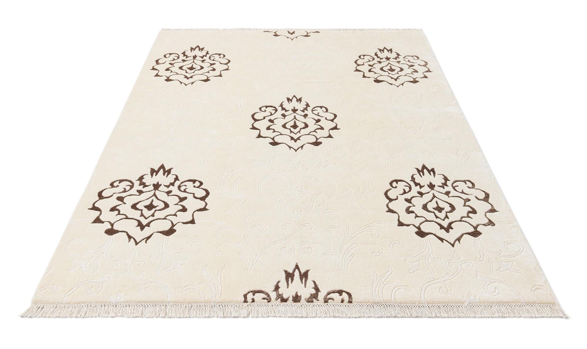 5' 7 x 7' 11 Darya Rug