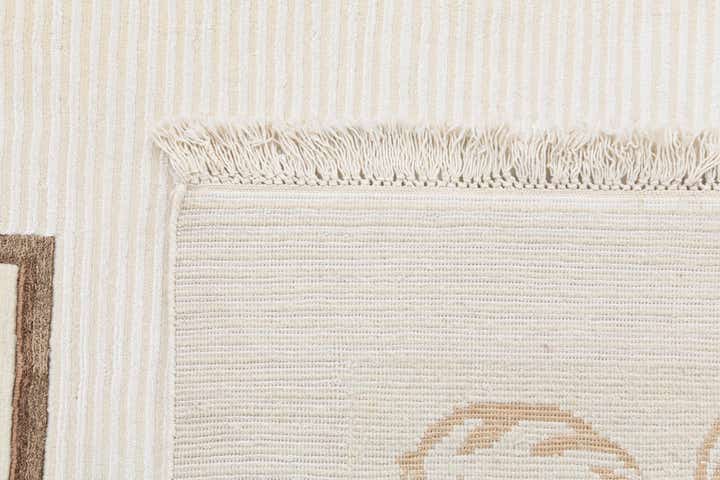 5' 7 x 7' 10 Darya Rug