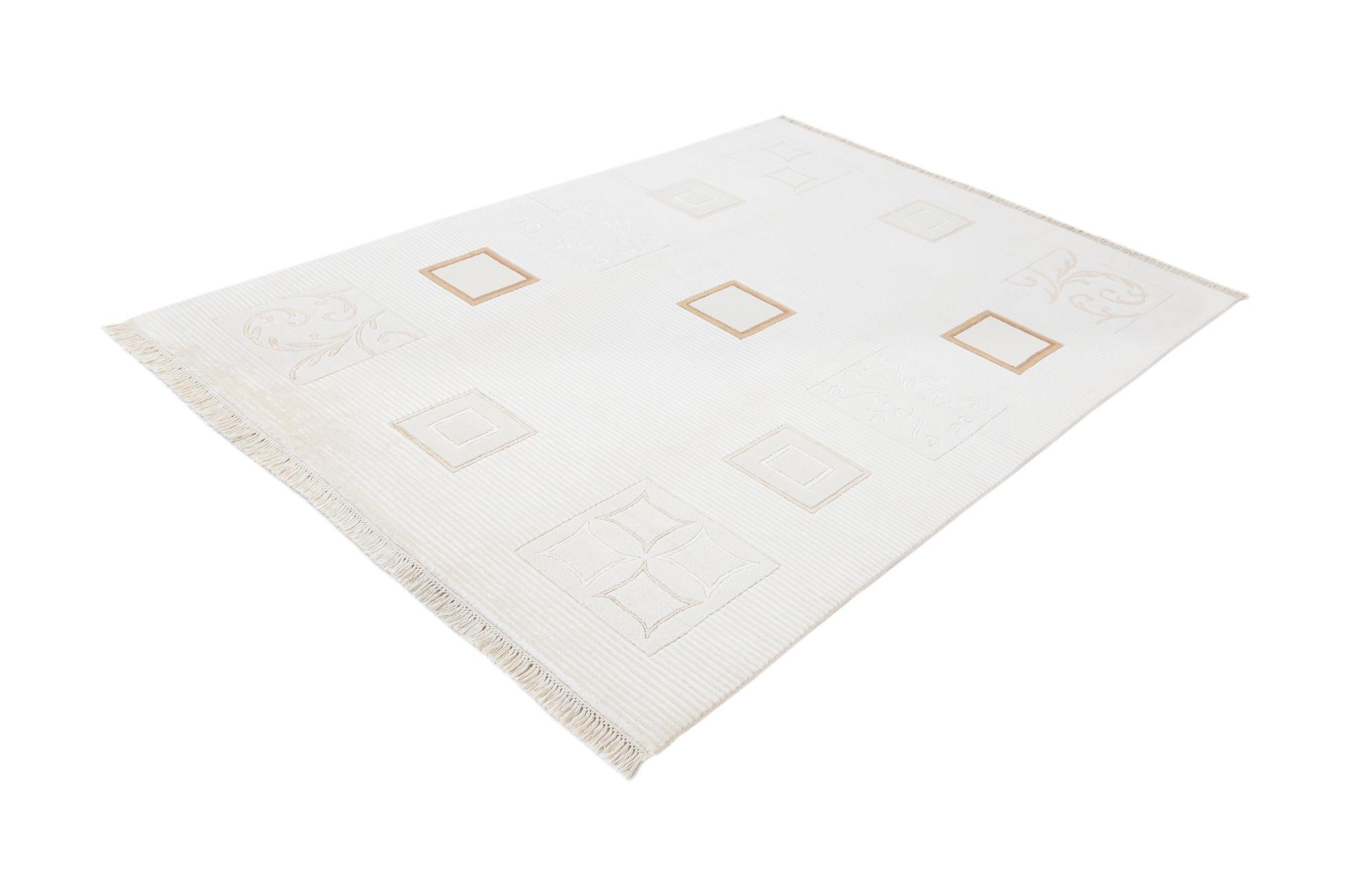 5' 7 x 7' 10 Darya Rug