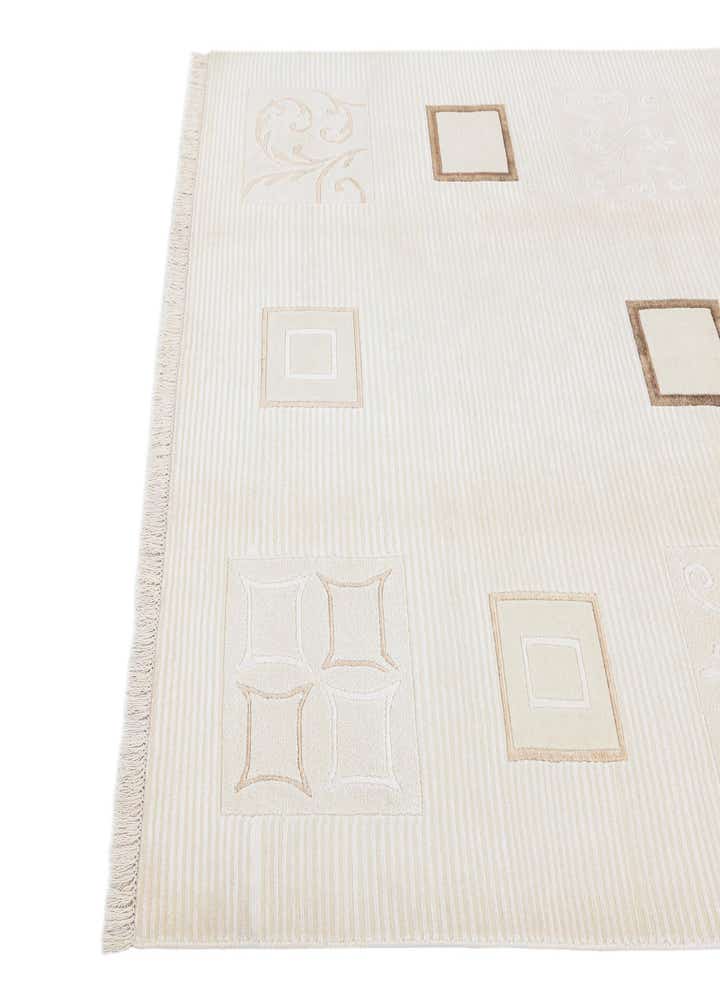 5' 7 x 7' 10 Darya Rug