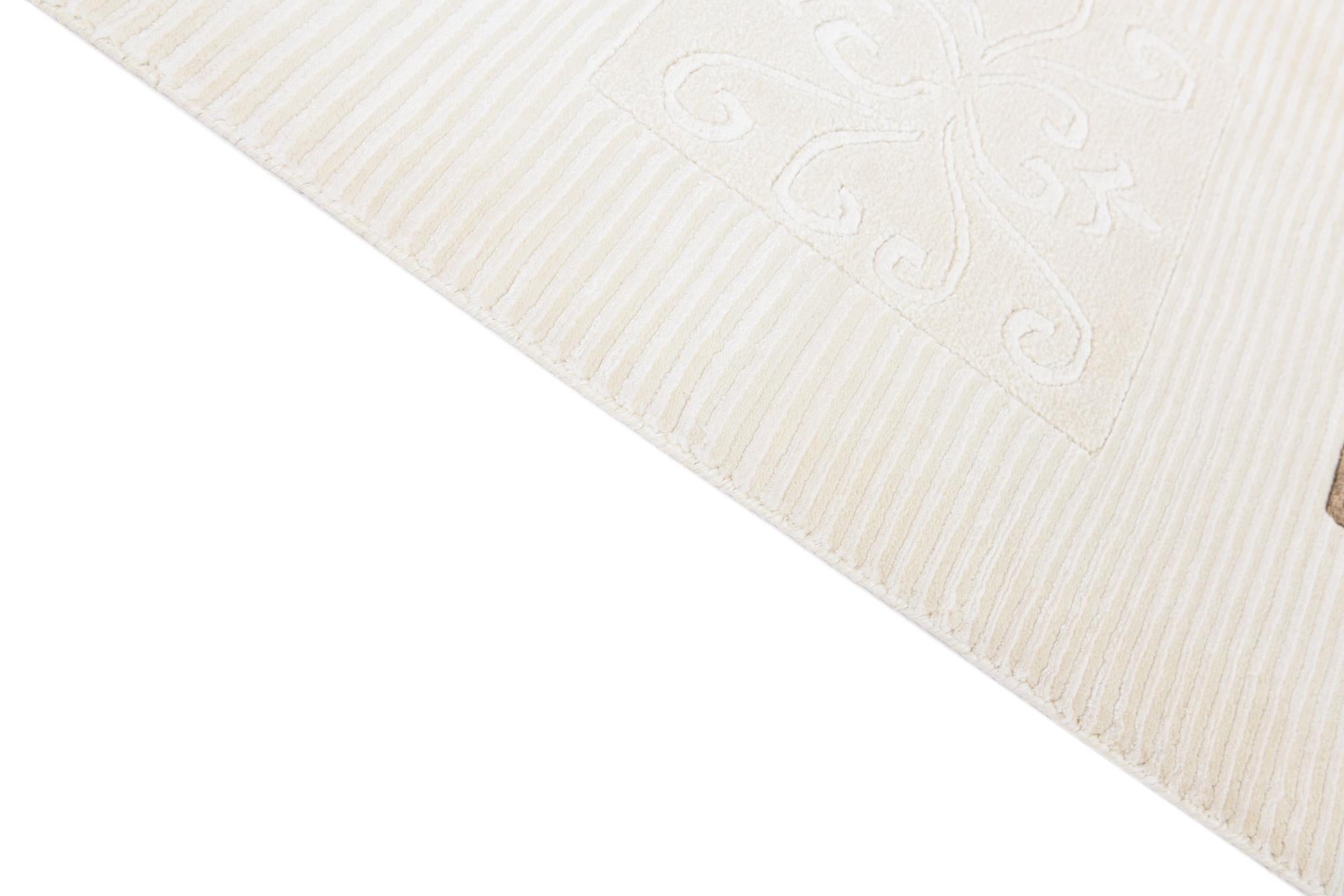 5' 7 x 7' 10 Darya Rug