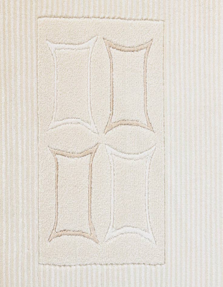 Detail image of 5' 7 x 7' 10 Darya Rug