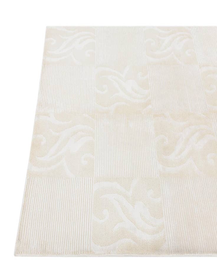 Detail image of 3' 11 x 6'  Hand Knotted Darya Wool Rug