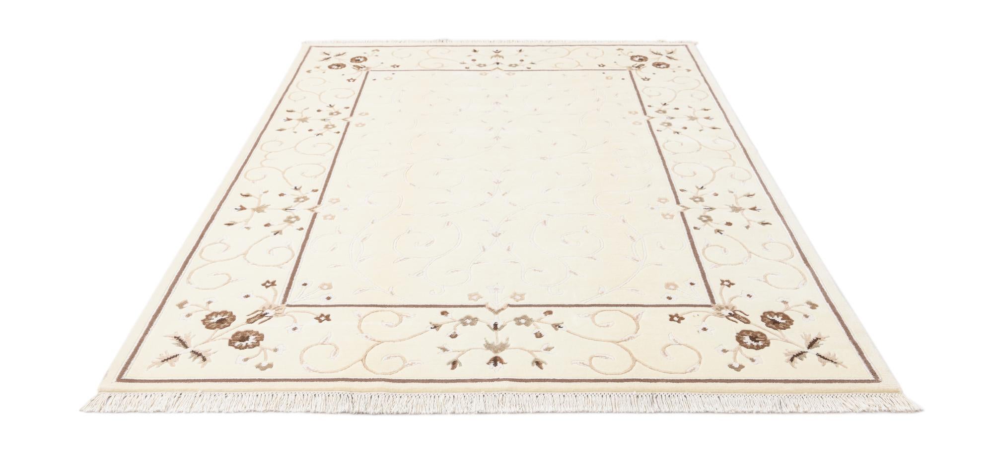 5' 7 x 7' 10 Hand Knotted Darya Wool Rug
