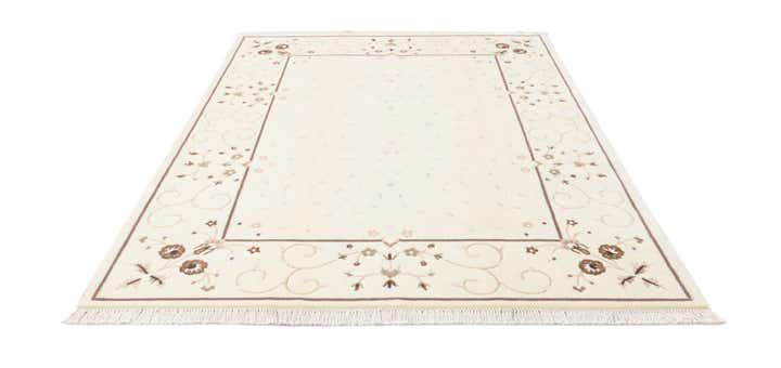 5' 7 x 7' 10 Hand Knotted Darya Wool Rug