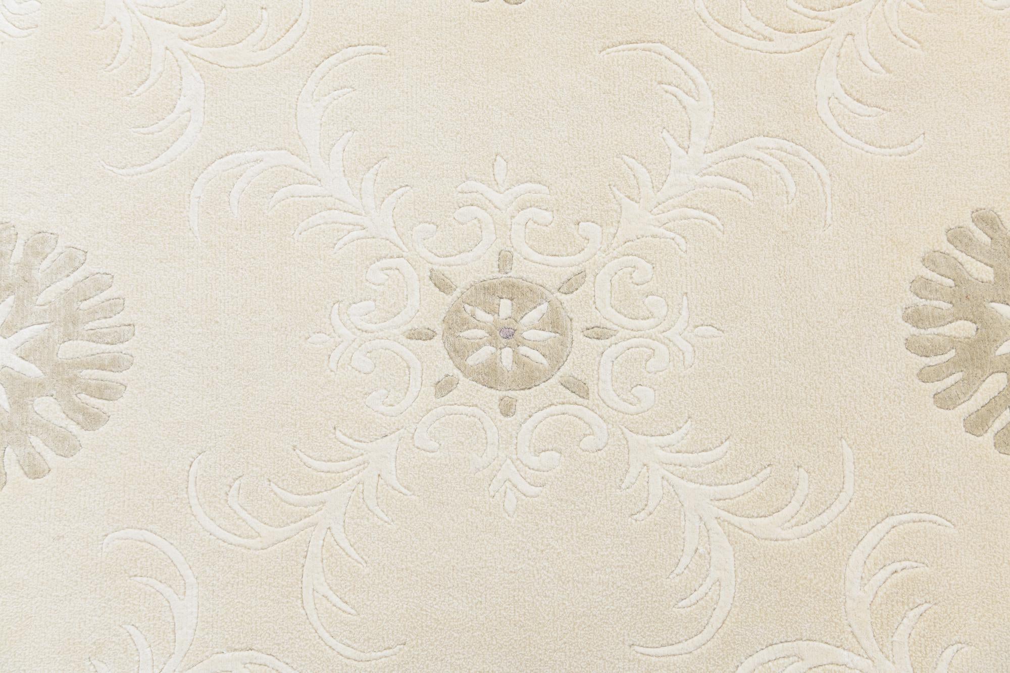5' 6 x 8' 2 Hand Knotted Darya Wool Rug