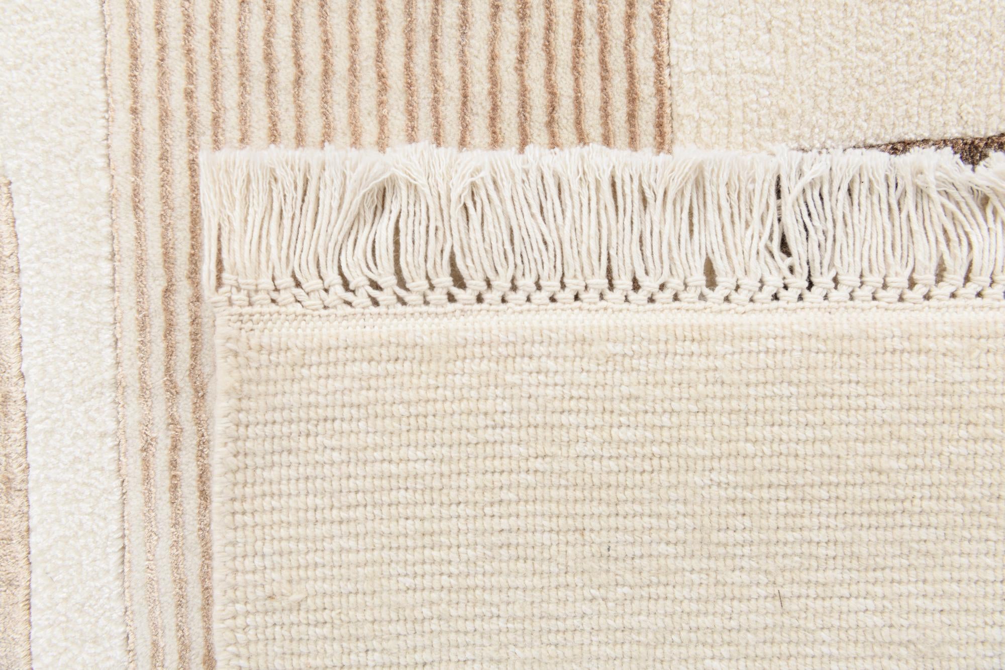 5' 8 x 8' 2 Hand Knotted Darya Wool Rug