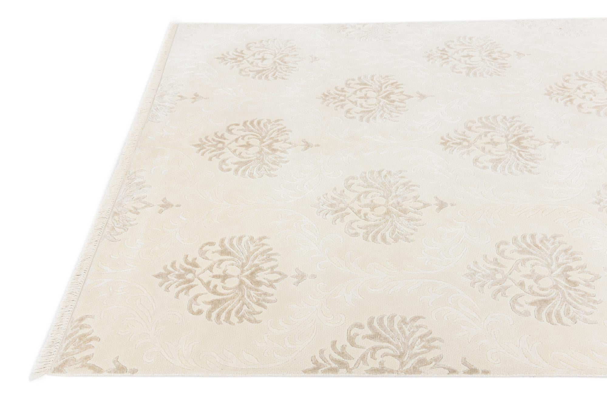 5' 7 x 8' Hand Knotted Darya Wool Rug