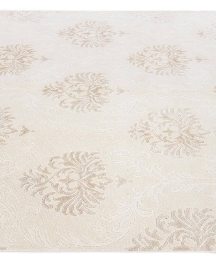 Detail image of 5' 7 x 8'  Hand Knotted Darya Wool Rug