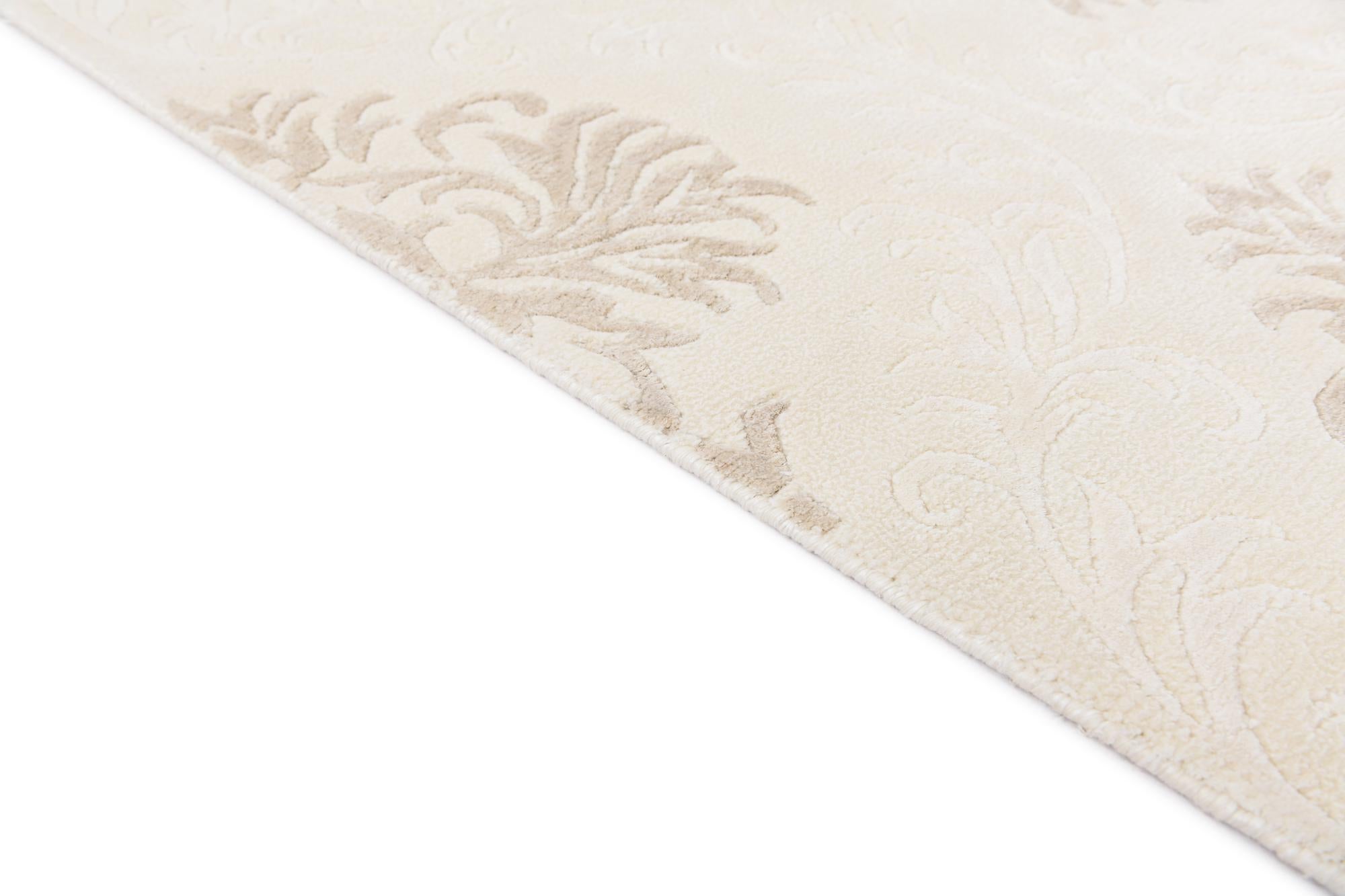 5' 7 x 8' Hand Knotted Darya Wool Rug