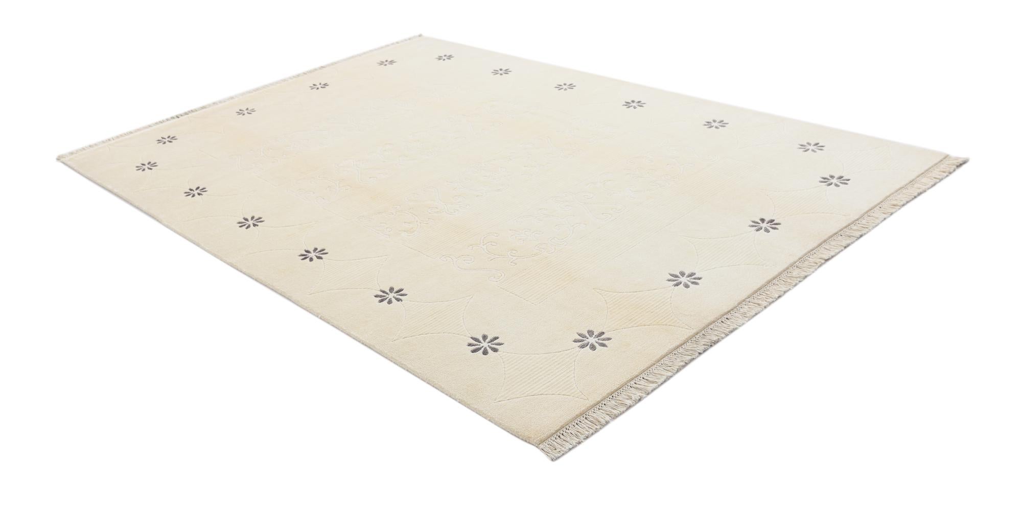 5' 9 x 8' Hand Knotted Darya Wool Rug