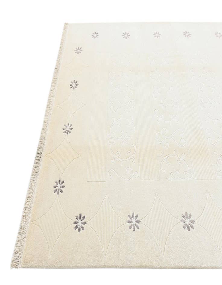 Detail image of 5' 9 x 8'  Hand Knotted Darya Wool Rug