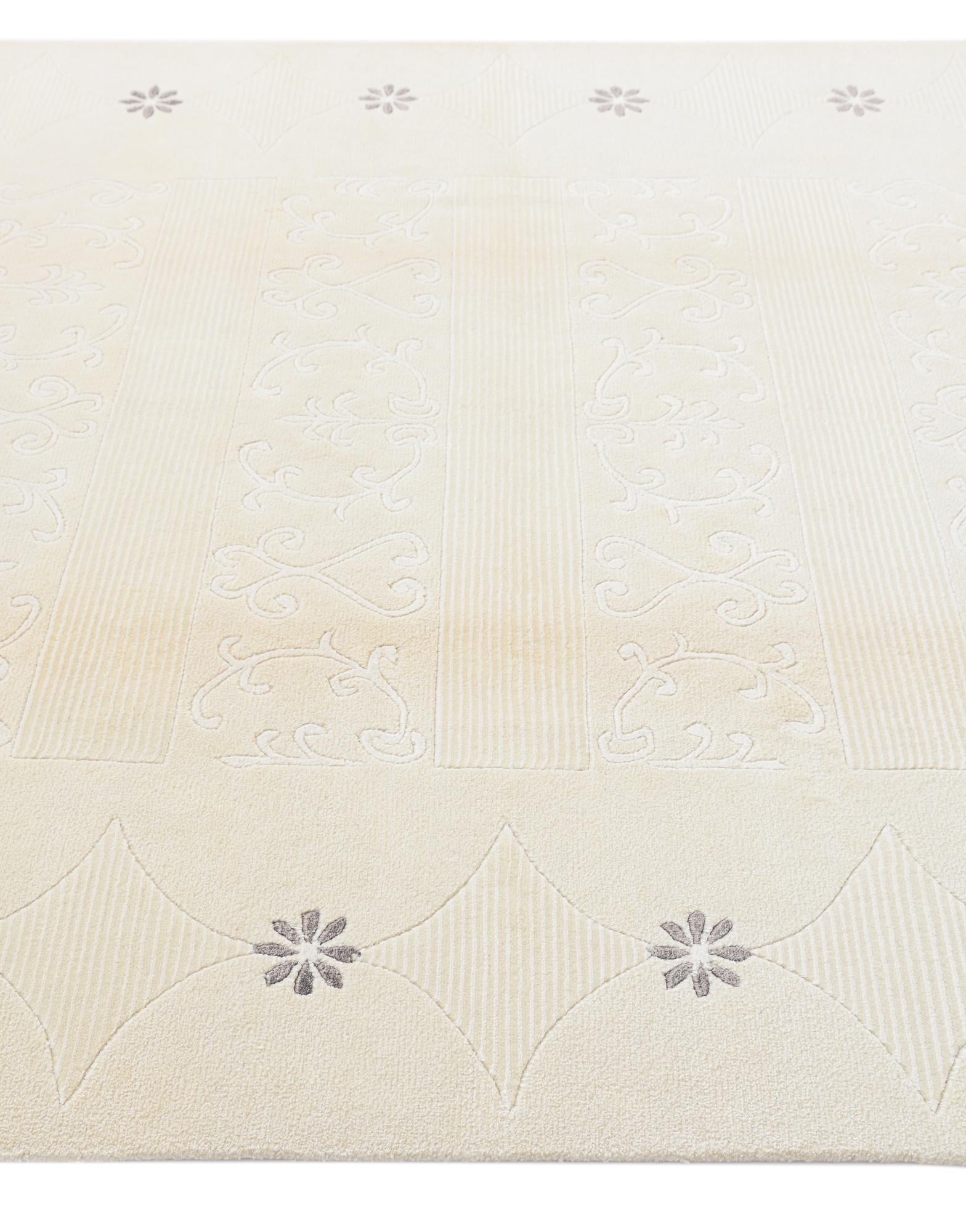 5' 9 x 8' Hand Knotted Darya Wool Rug