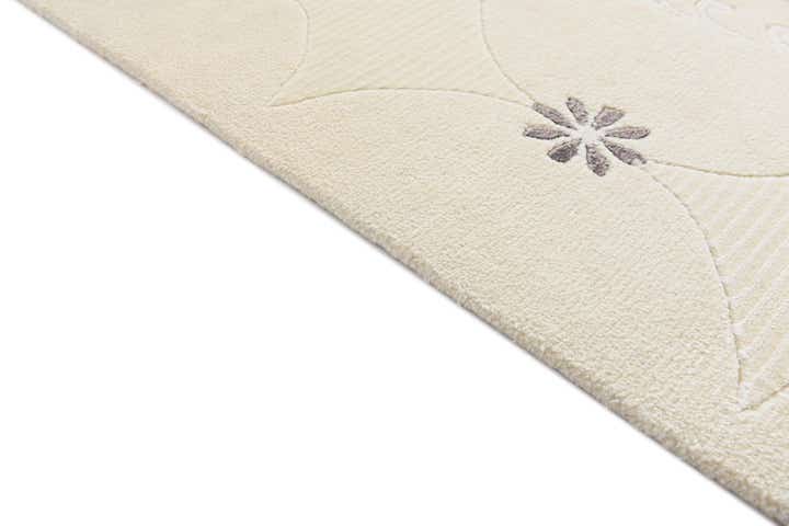 5' 9 x 8' Hand Knotted Darya Wool Rug