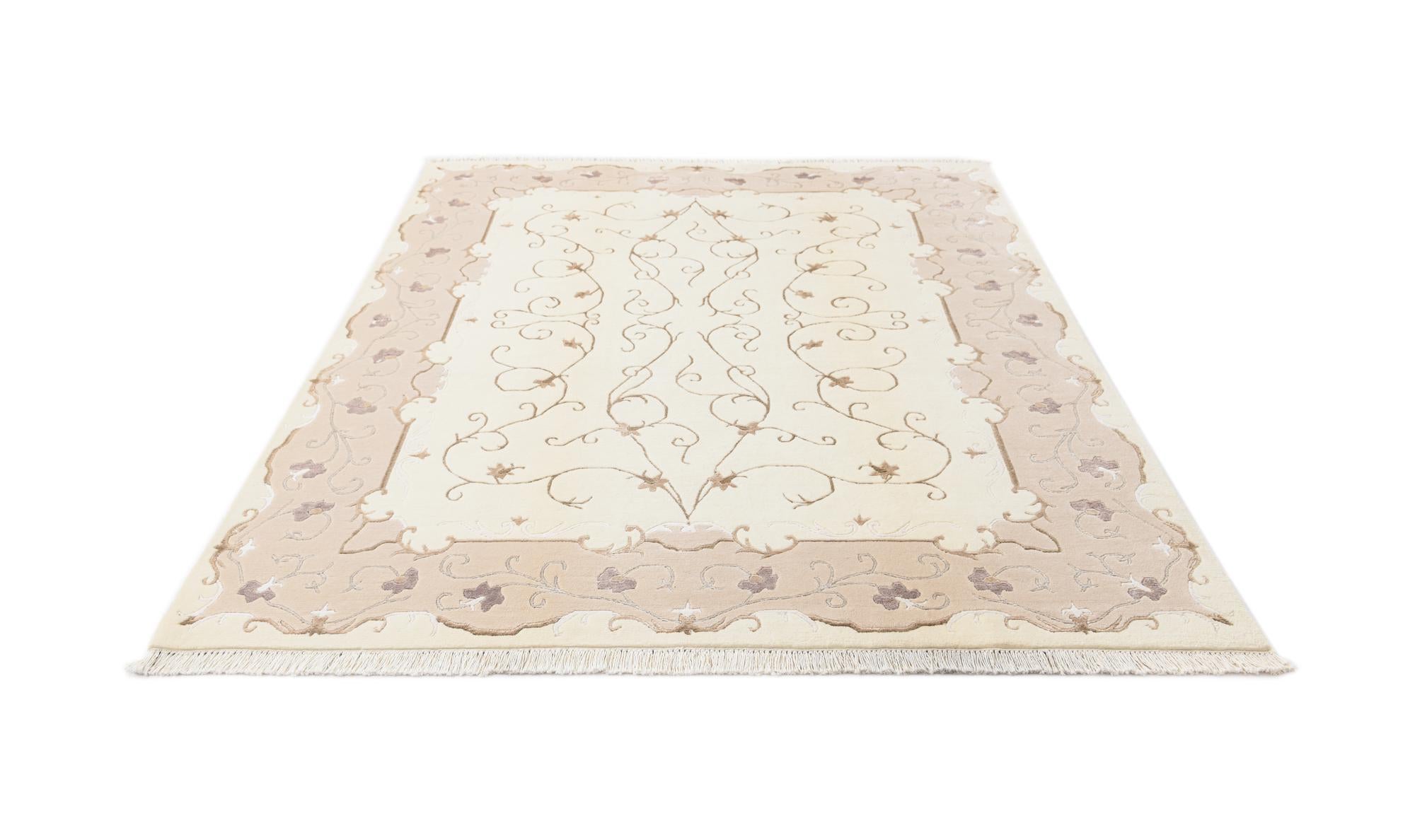 5' 7 x 7' 10 Hand Knotted Darya Wool Rug