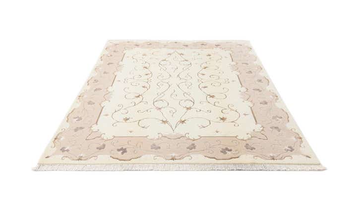 5' 7 x 7' 10 Hand Knotted Darya Wool Rug